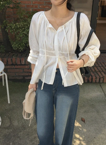 어텀 라망 셔링 블라우스 1color