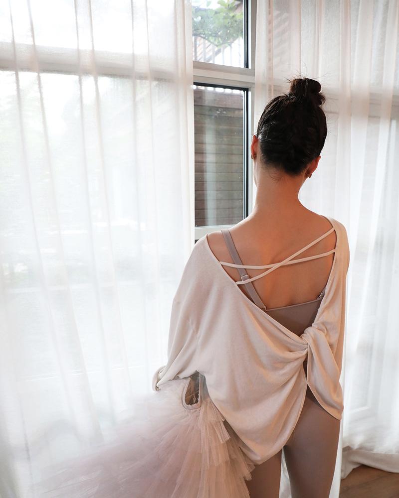 LDT013-2 paris back-twisted top OATMEAL