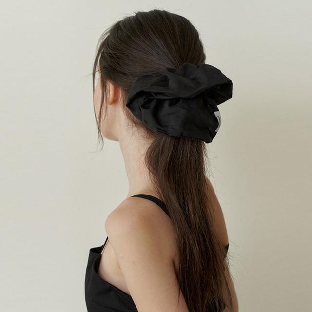 basic silky cotton scrunch - black