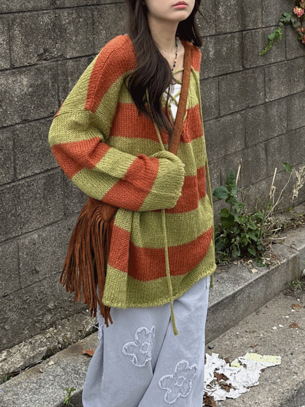 멜로우 스트라이프 오버핏 니트