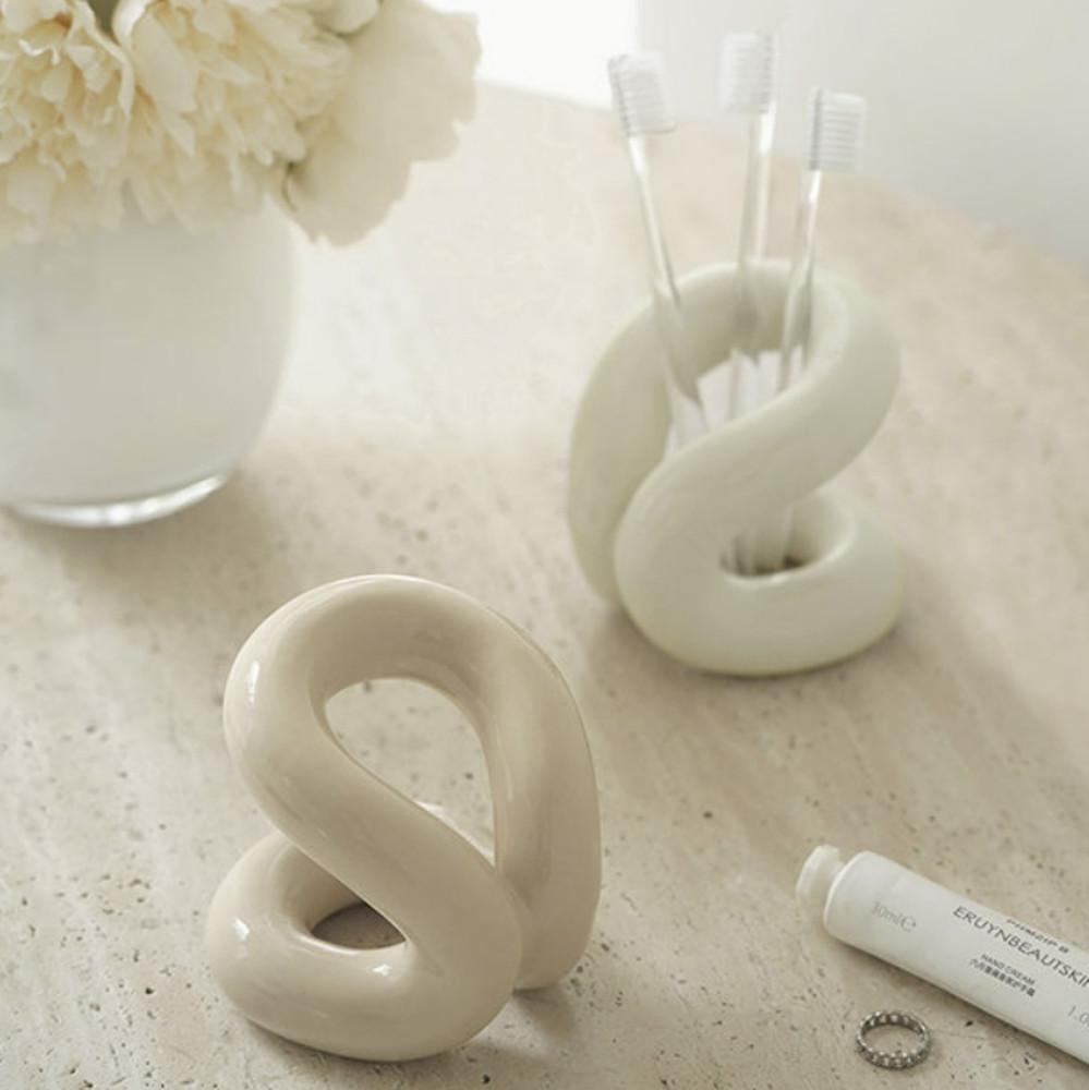 온리무드 세라믹 다용도 소품 보관함 소품 꽂이 메이크업 도구 홀더 보관 컵 북유럽 스타일 소품 홀더 메이크업 칫솔꽂이 연필꽂이