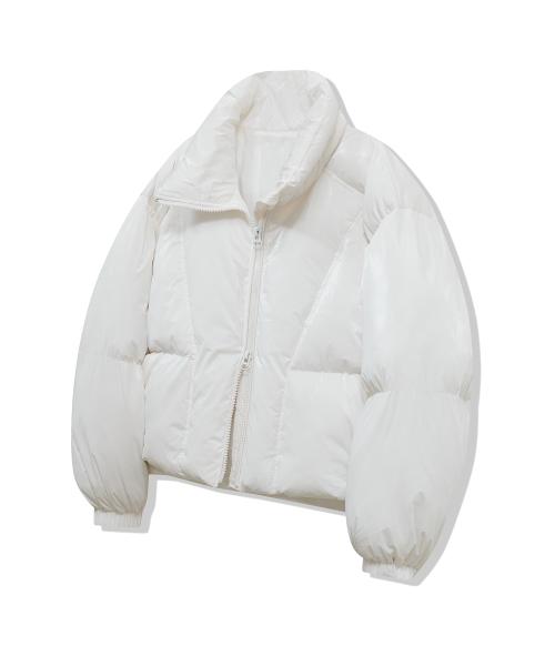 비바브라운(VIVABROWN)  85-VIVA045 유틸리티 글로시 커브드 라인 크롭 숏패딩 화이트 - 사이즈 & 후기 | 무신사