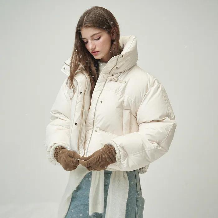 토글 하이넥 구스 다운 아이보리