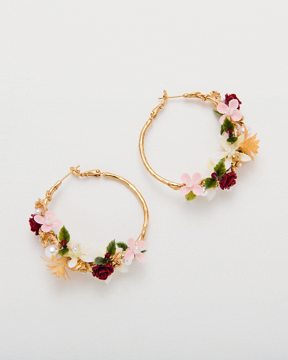 Pearlblush Statement Hoop Earrings