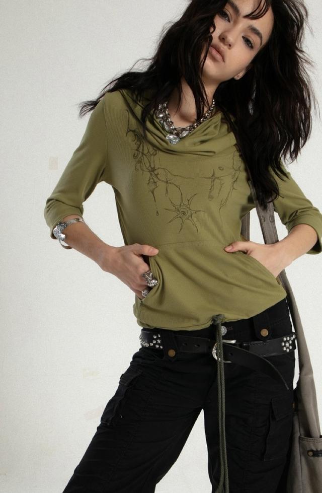 [예약 판매 10% 할인] Double Punch Dune-style hooded mid-sleeves