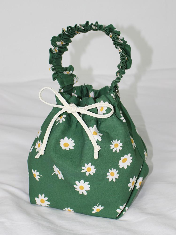 에이바이에이 24 그린 데이지 셔링 미니 버킷백 디자이너가방