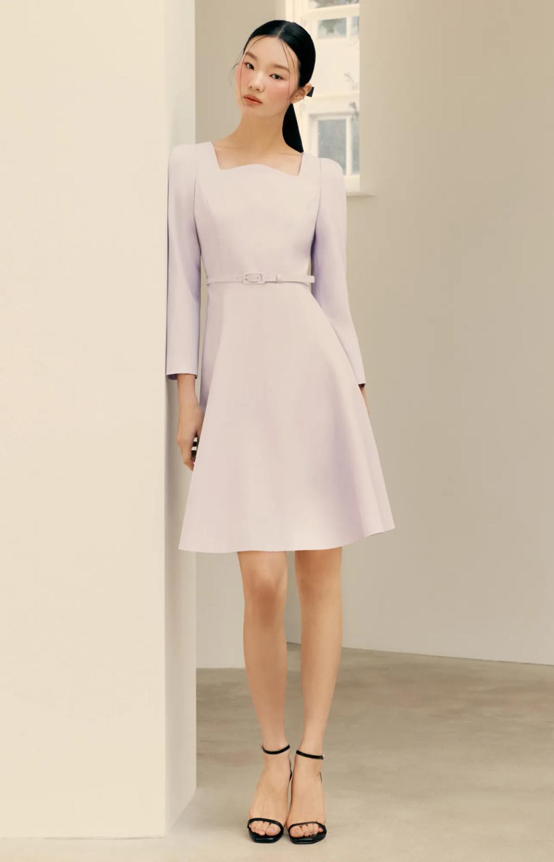 벨티드 미니 원피스