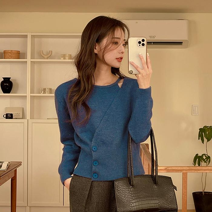 코코블랑 [겨울🎄연말룩][1천장돌파] 엘리 언밸런스 랩니트