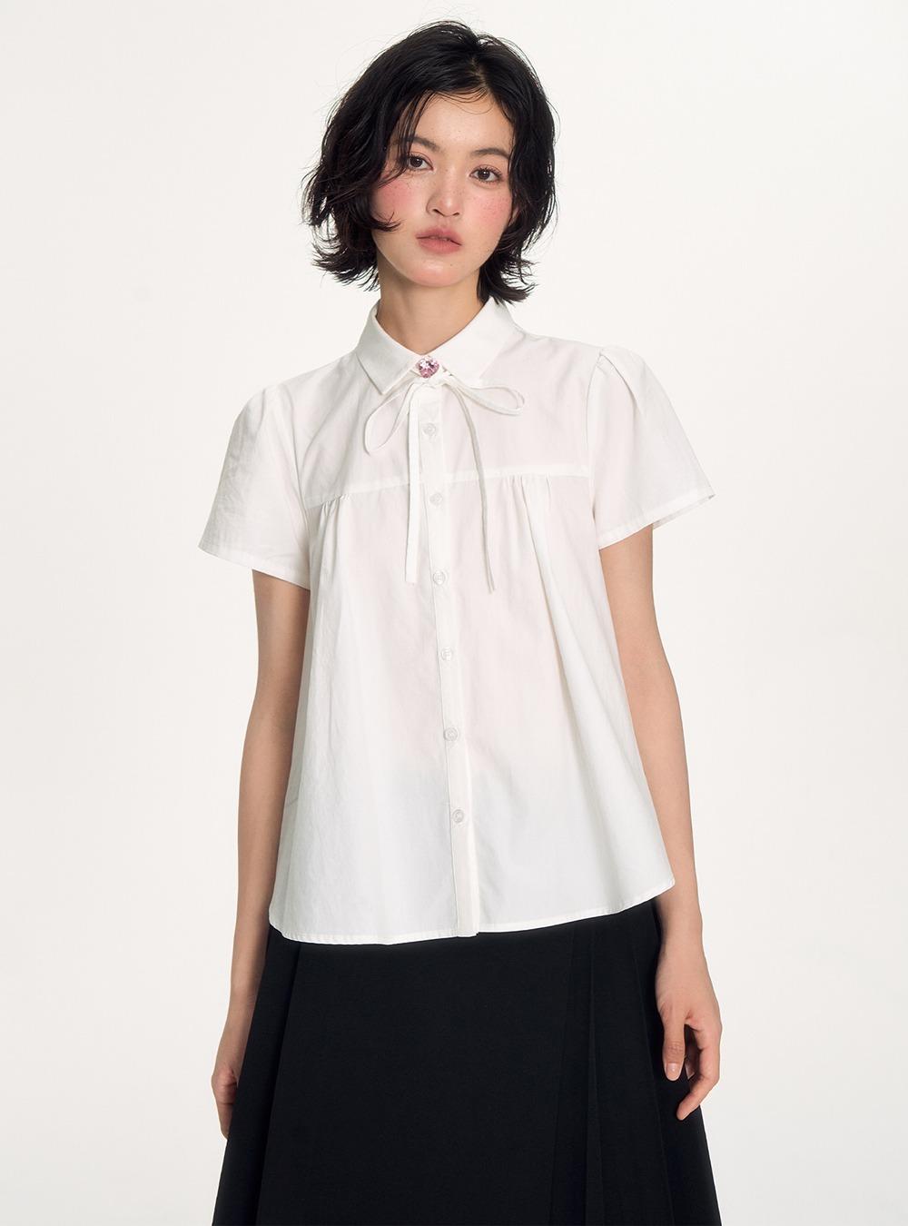 Ribbon Collar Blouse