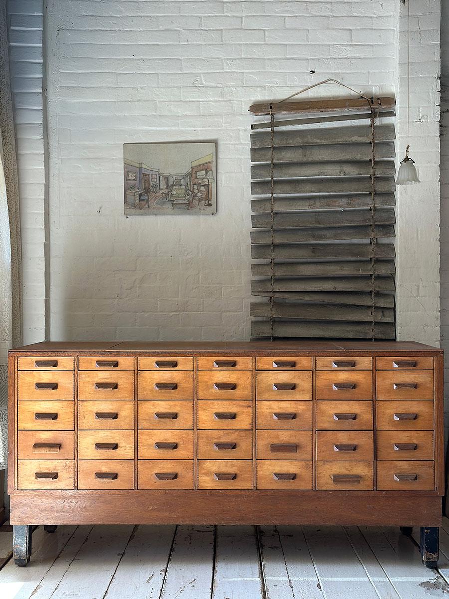 25-152 프렌치 빈티지 하버대셔리 캐비넷