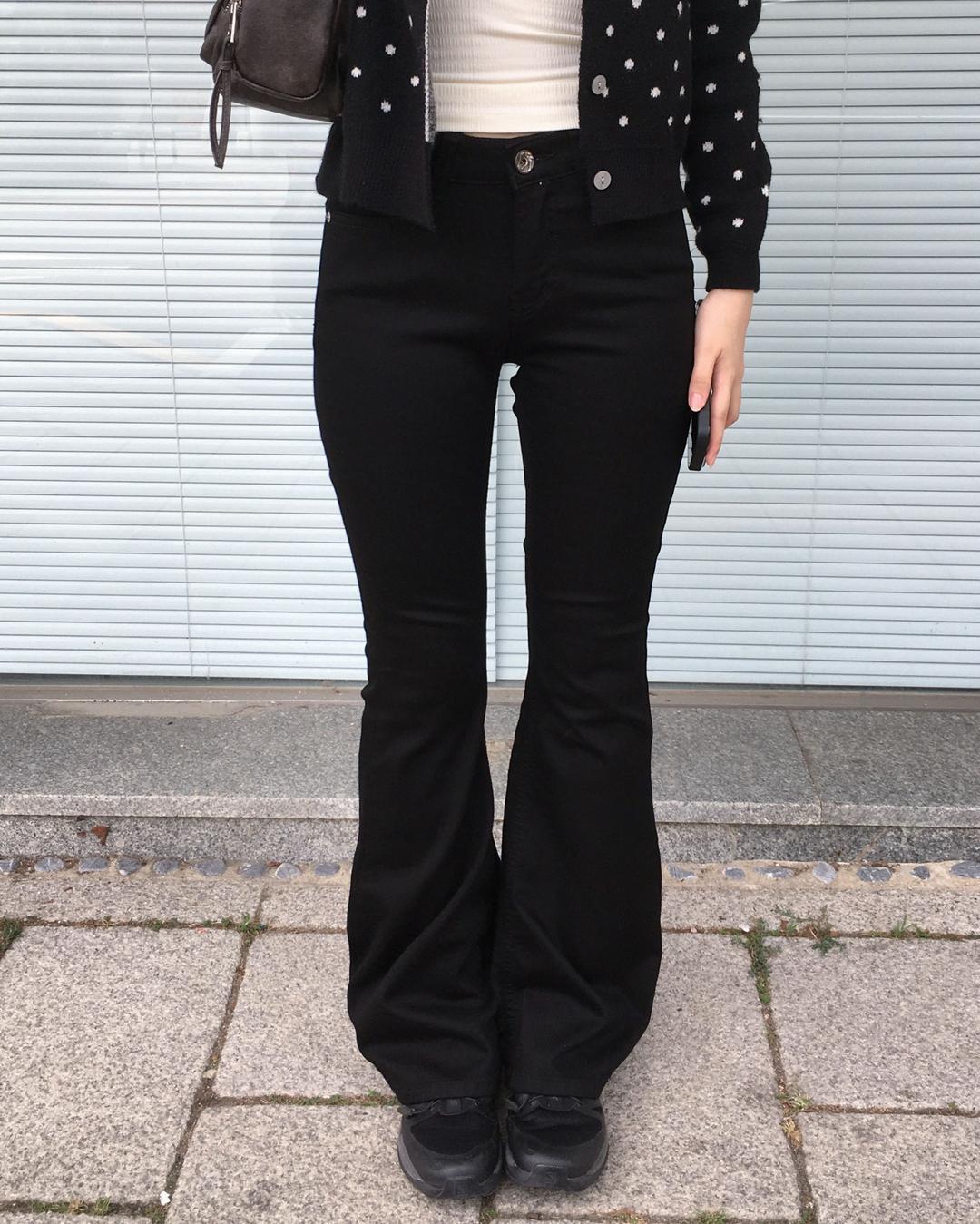 하몽 OOTJ 로우라이즈 블랙 부츠컷팬츠
