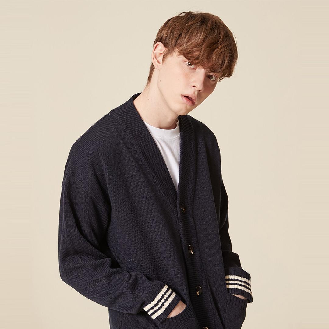 THREE LINES POINT HEM KNIT CARDIGAN_NAVY