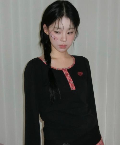 SHUGO CHARA! CHECK SLEEVE TEE(BLACK)