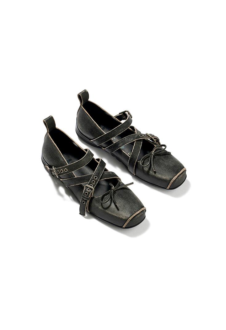 CROSS BUCKLE BALLET FLATS, CHARCOAL