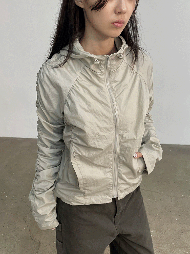 토마토스토어 로안 나일론 셔링 후드윈드브레이커