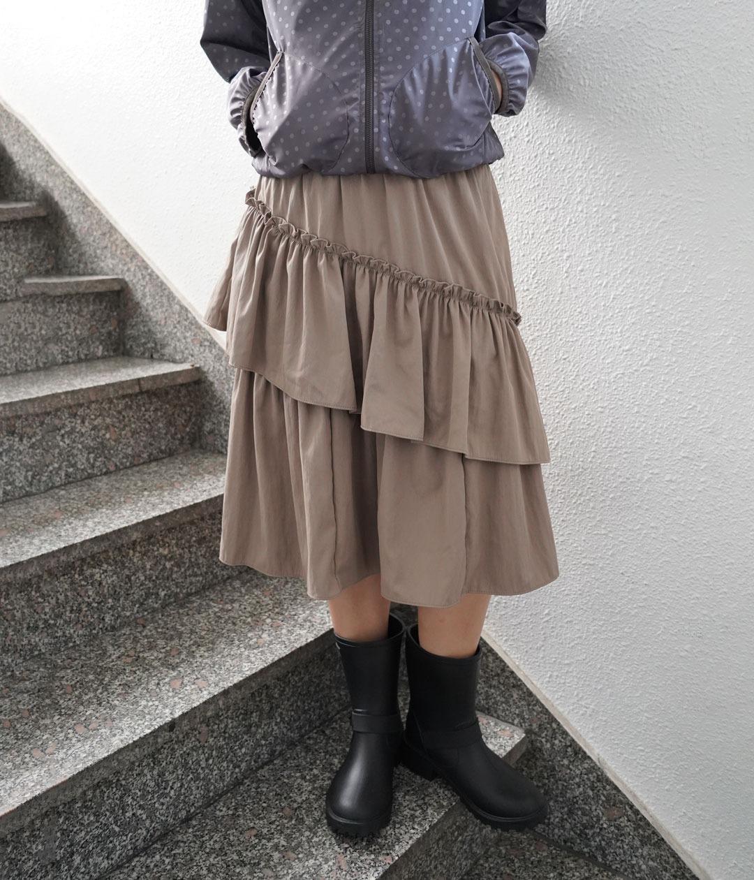 [모카 오늘 출고] 캉캉 다이애그널 미디 스커트 (2c)