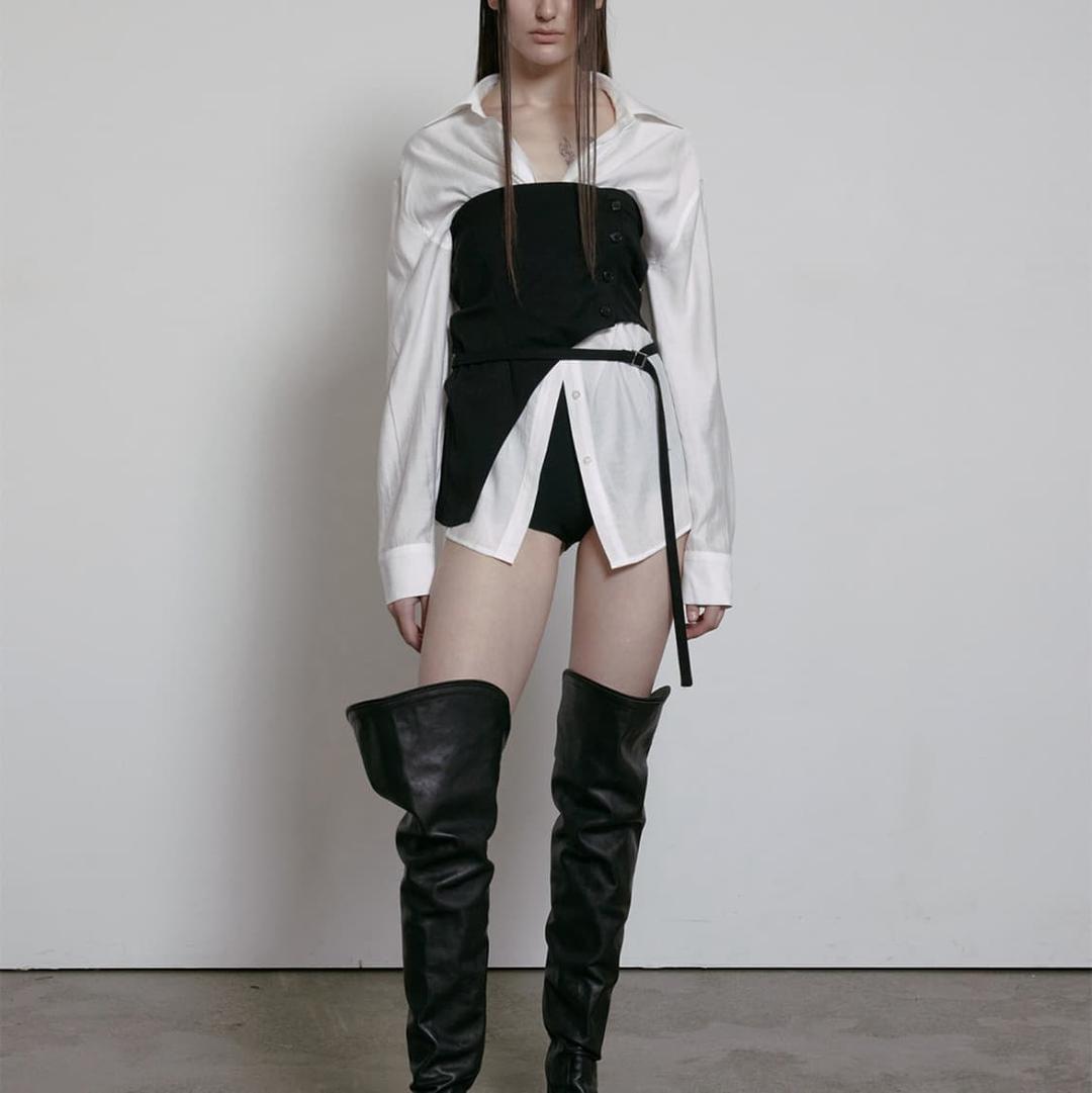 보헤미안서울 WAIST STRAP LOOSE-FIT SHIRT, WHIT | 후루츠패밀리
