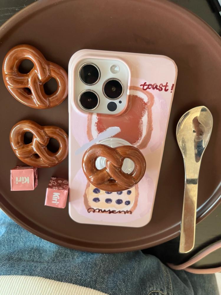 토스트 앤 프레첼 아이폰 케이스 스마트톡