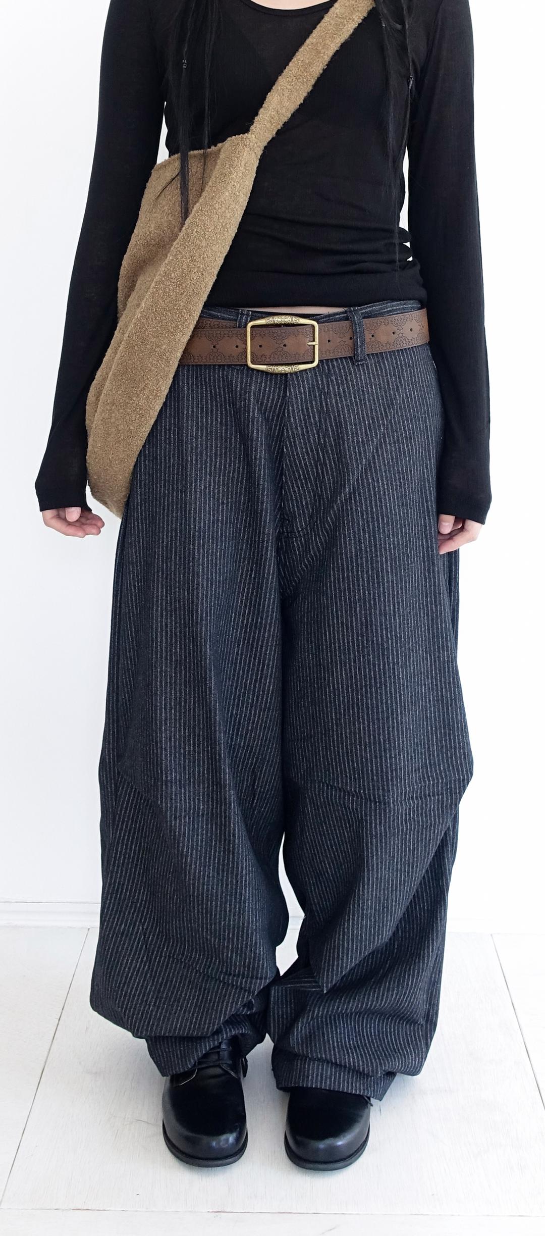 stripe thick pintuck pants