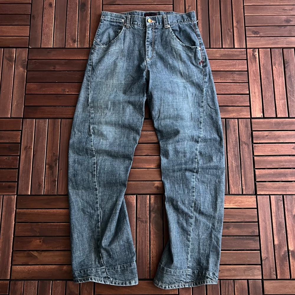 [31]리바이스 엔지니어드 신치백 데님 팬츠