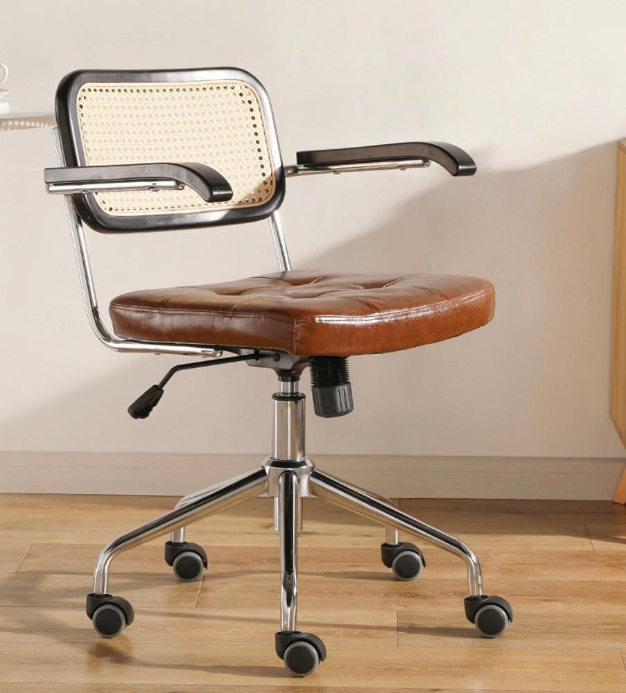 360도회전 고급가죽 라탄등받이 이동식 의자