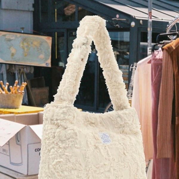 [pre-order] Fluffy big bag _ ivory
