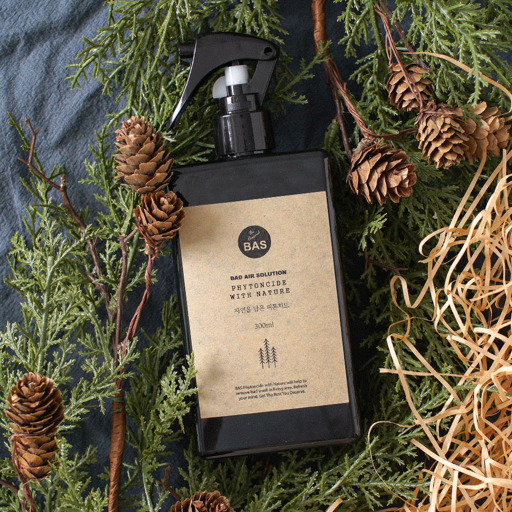 BAS 피톤치드 탈취제 스프레이 편백나무 편백수 집먼지진드기 이불침구 침대 메트리스 커튼 청소 300ml 바스
