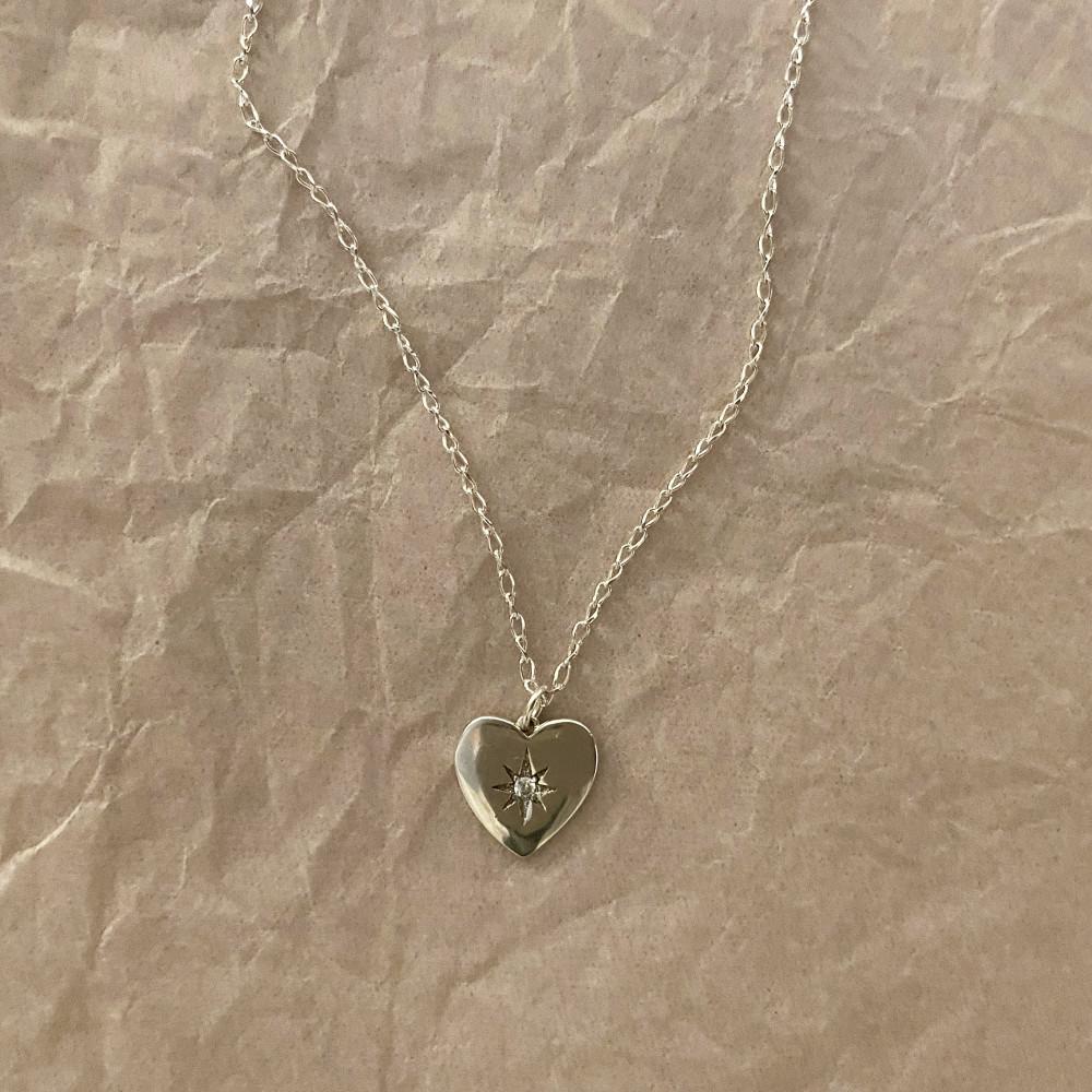 별조각 큐빅 하트 은목걸이