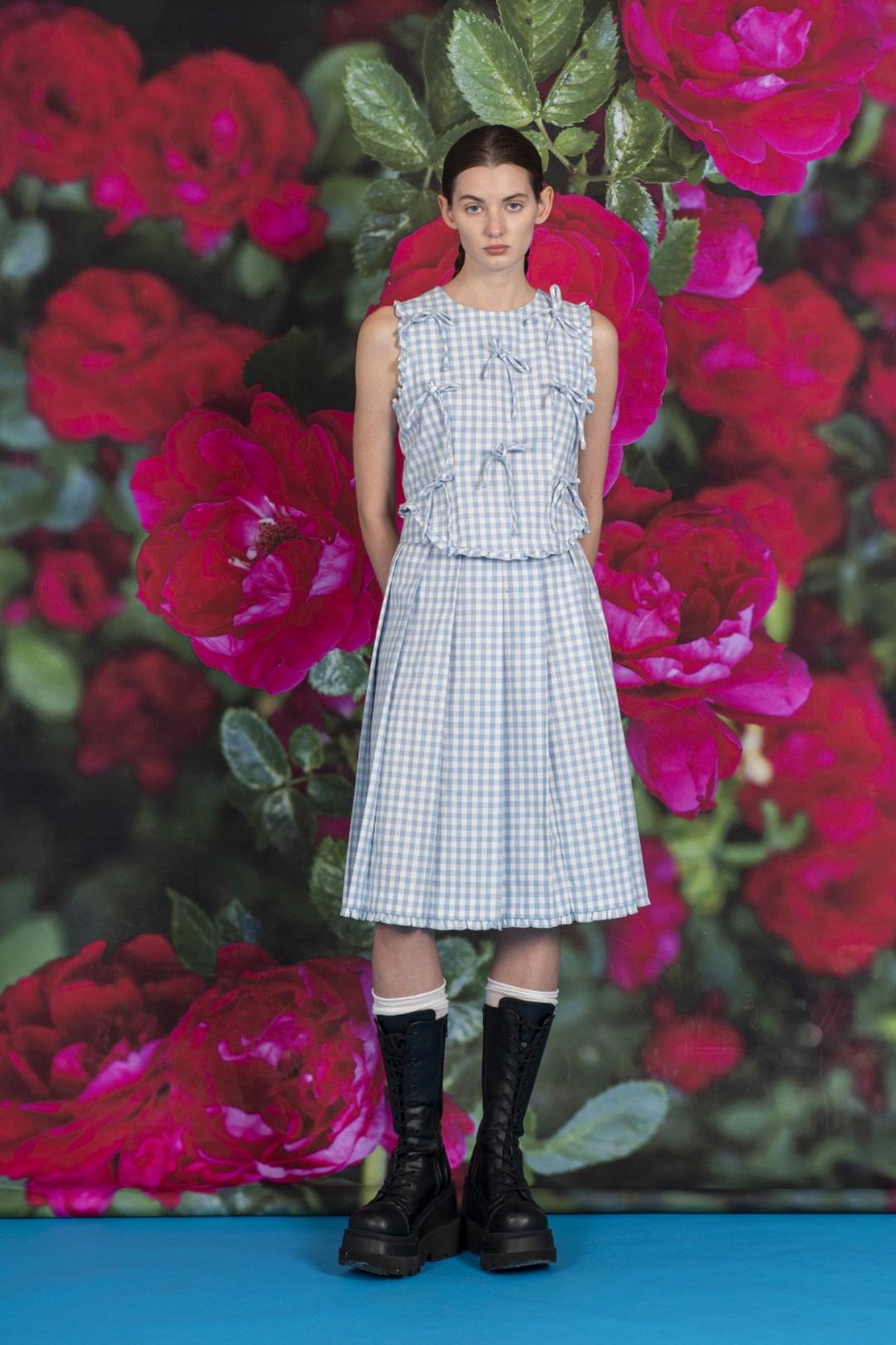 리본 디테일 깅엄 체크 탑