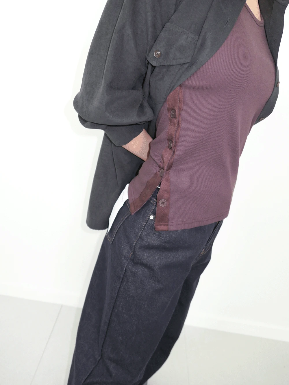 오픈 버튼 슬리브리스 (3c)