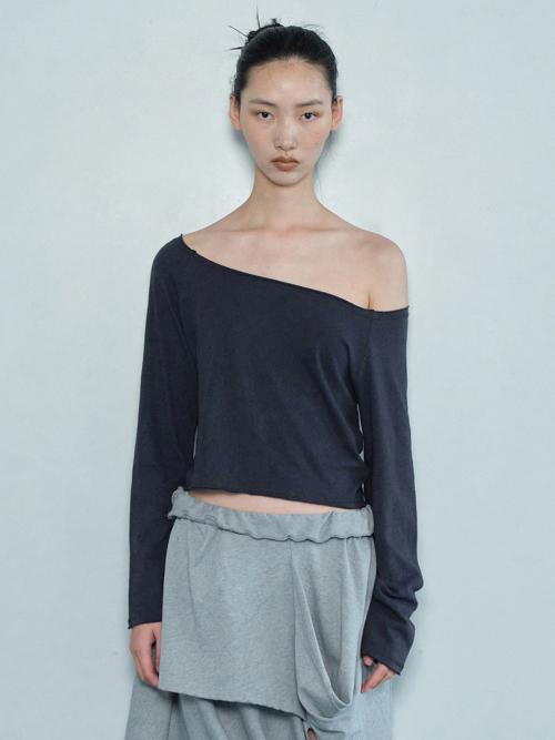 RAW CUT BOAT NECK TOP / NAVY