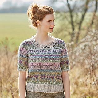 Lily pattern by Marie Wallin