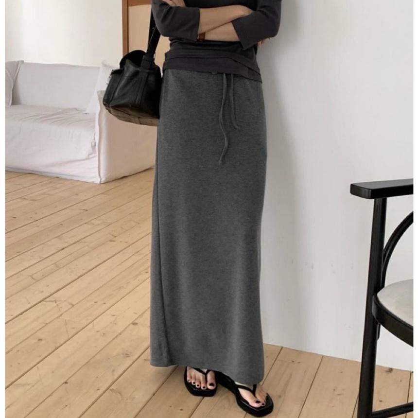 프렌제이 디엠버 버터 스트링 가을 간절기 밴딩 h 라인 스판 트임 롱 무지 스커트 치마