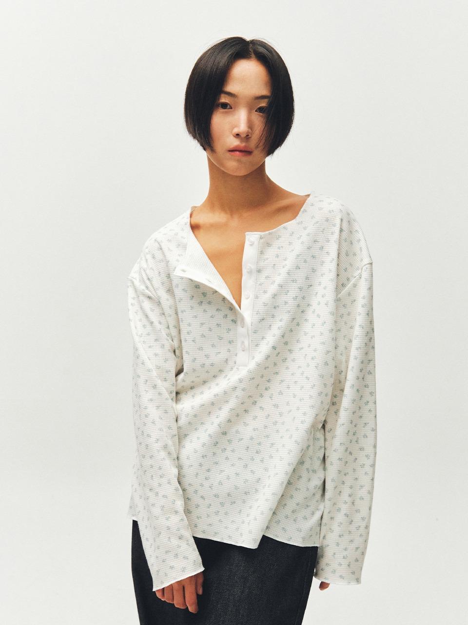 [PLZPROJECT]WAFFLE HENLEY LONGSLEEVE, FLORAL CREAM