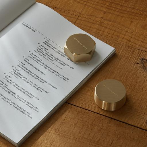 황동 원형,육각 문진/페이퍼웨이트 소품