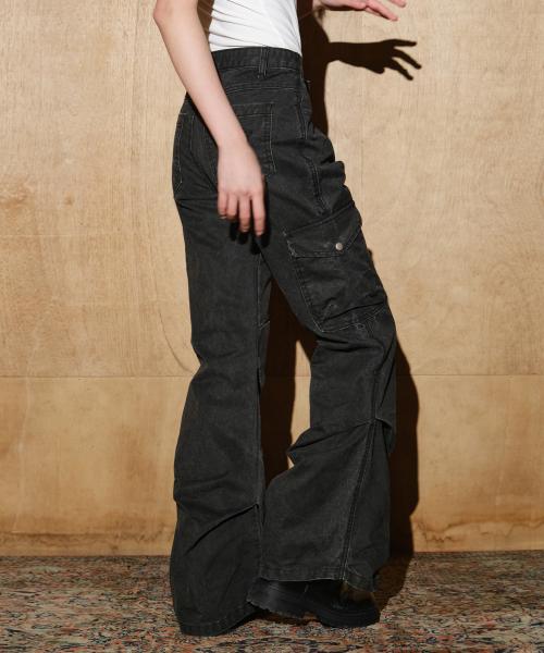 카치온 워시드 투 턱 부츠컷 팬츠 [워시드 블랙]