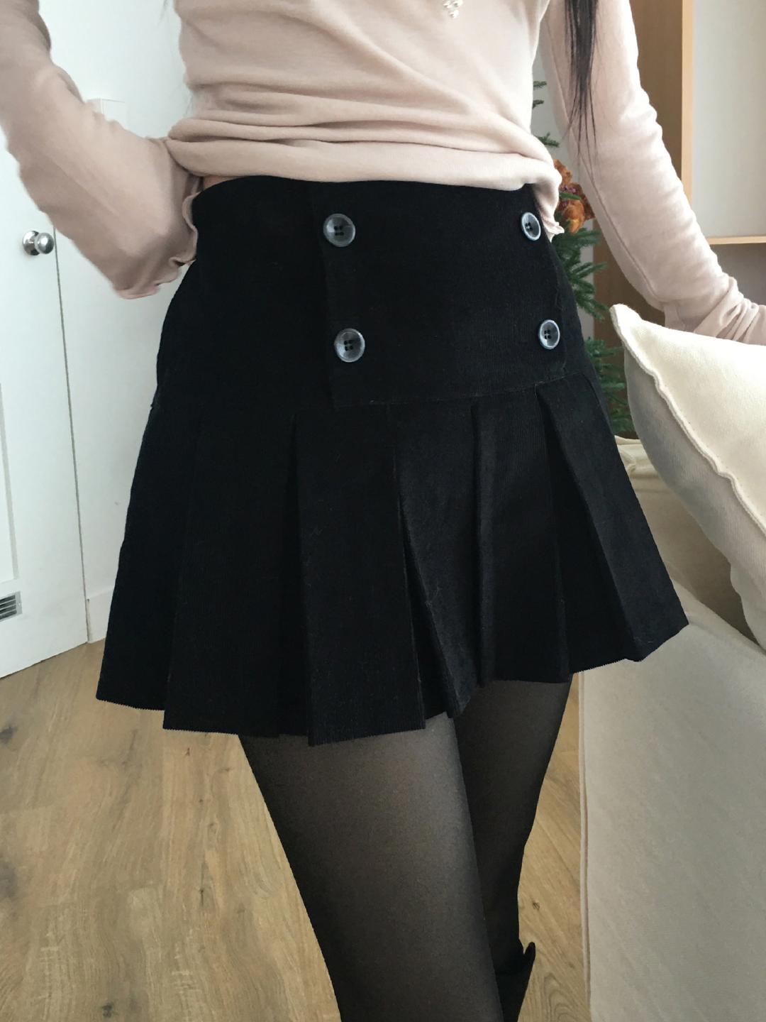 [연말룩🎄] Corduroy pleated mini skirt pt (brown, black)