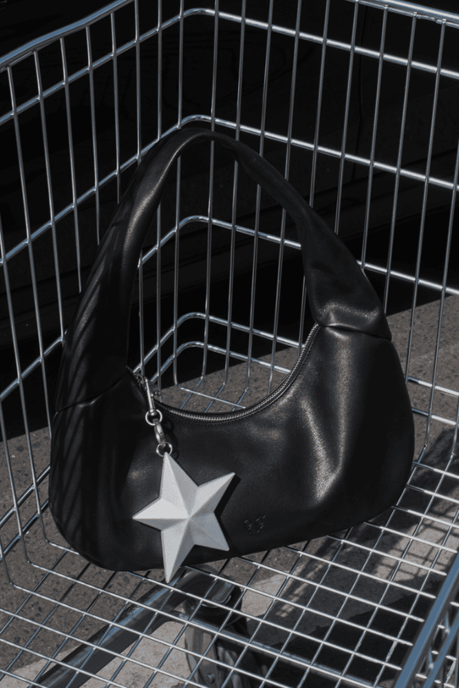 The Anon Small Bag Bratz© Edition - Black