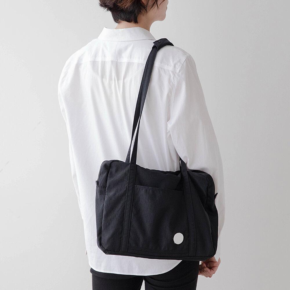 Very Easy Zipup (Black)