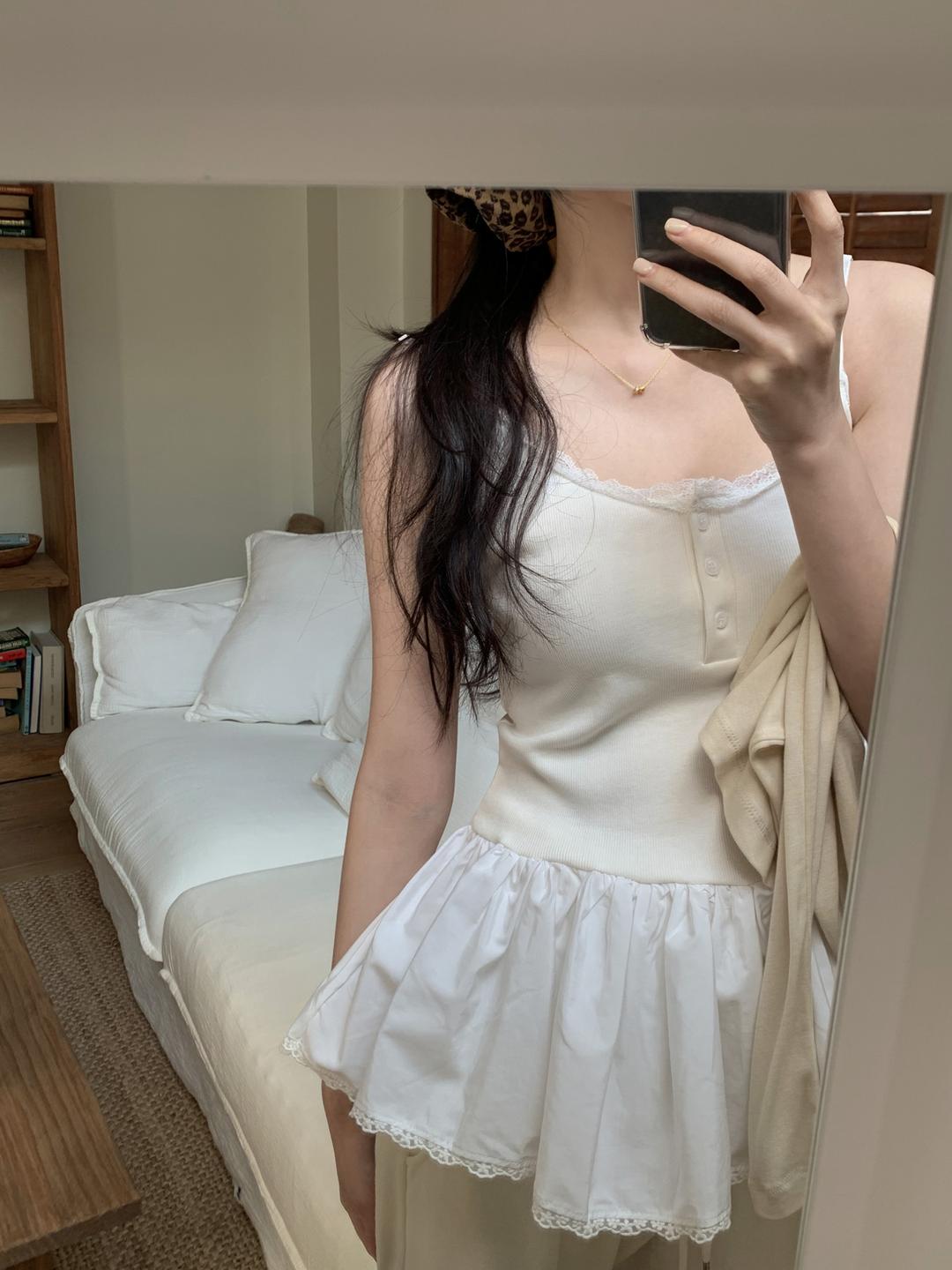 모너프 바닐라 레이어드 원피스 1color