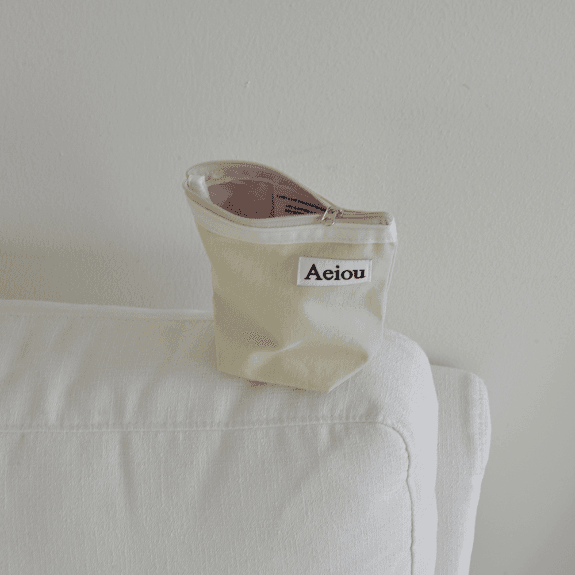 Aeiou Basic Pouch (M size) Chai Tea Latte