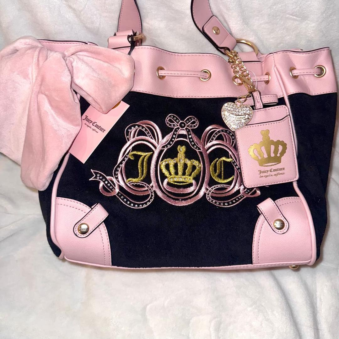 쥬시꾸뛰르 데이드리머 러버스클럽 위켄더 핑크 가방 벨벳 토트백 | 후루츠패밀리