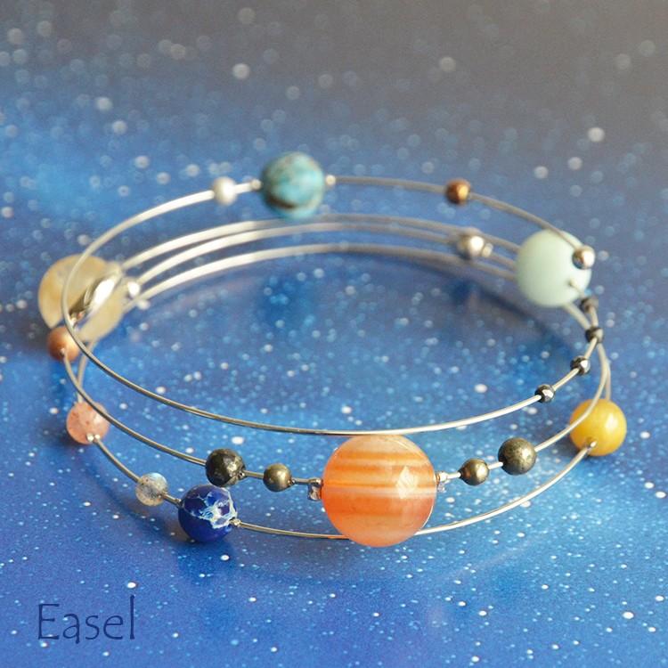 太陽系をまとう＊ガリレオ衛星入り惑星ブレスレット【Coil hard wire】