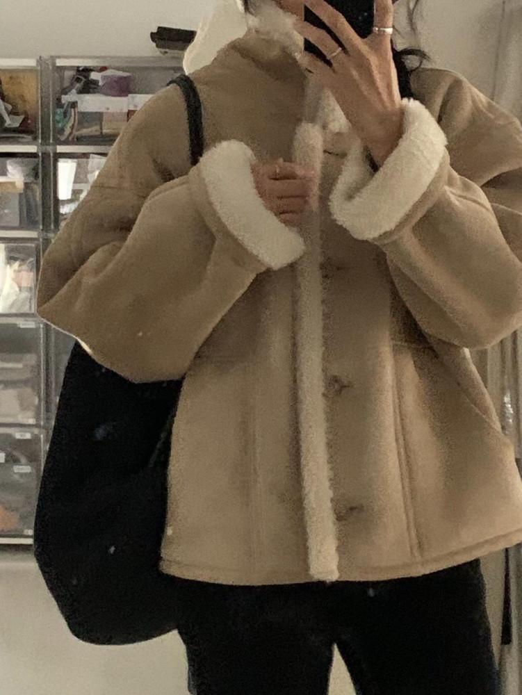 (재진행) 베르가못 런던 무스탕 양털 카라 하이넥 하프 자켓 (2col)