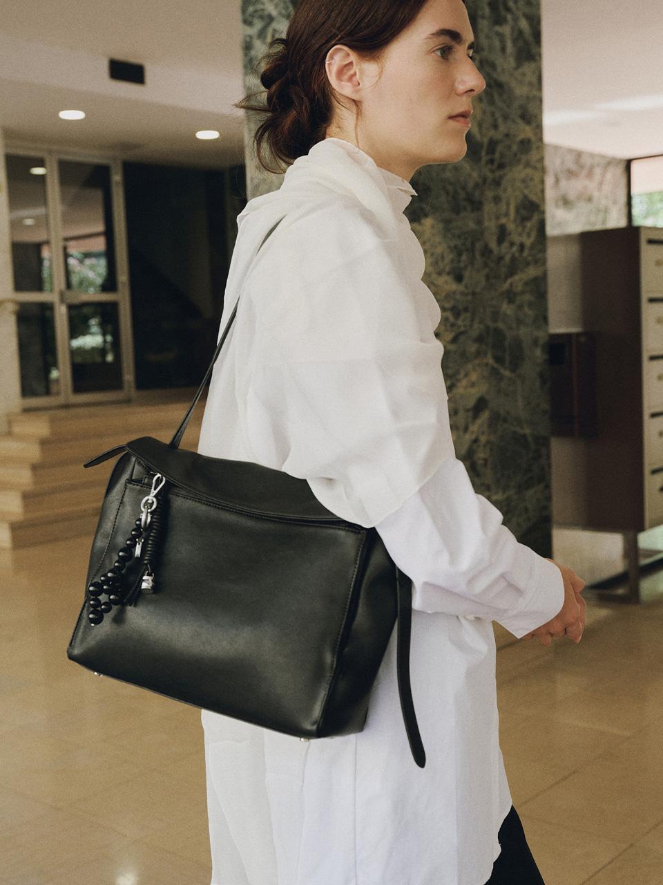 Trapeze Shoulder Medium FA5AB344-FH