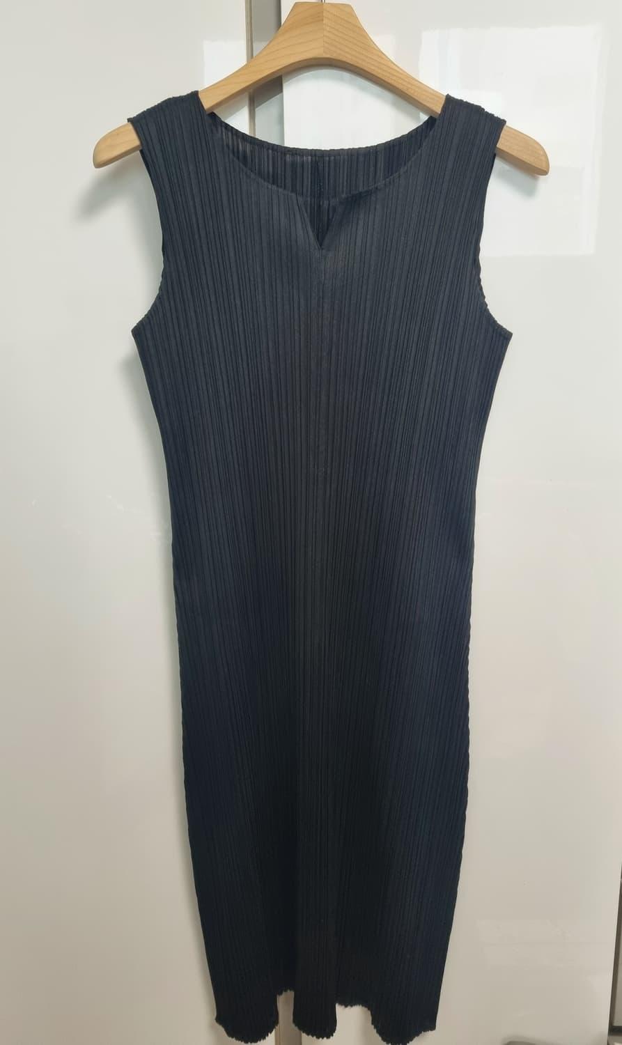 정품)  플리츠플리즈  민소매 원피스  | 후루츠패밀리