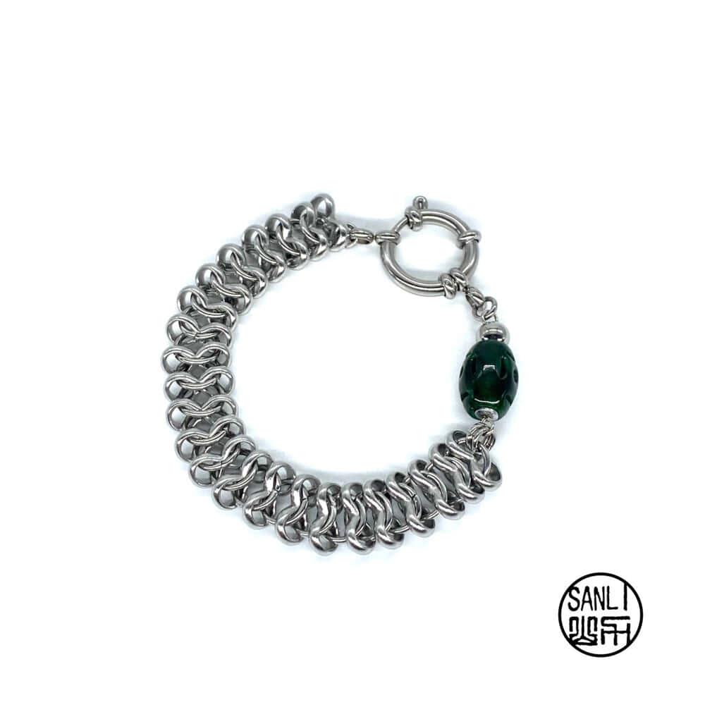 Backbone gemstone bracelet