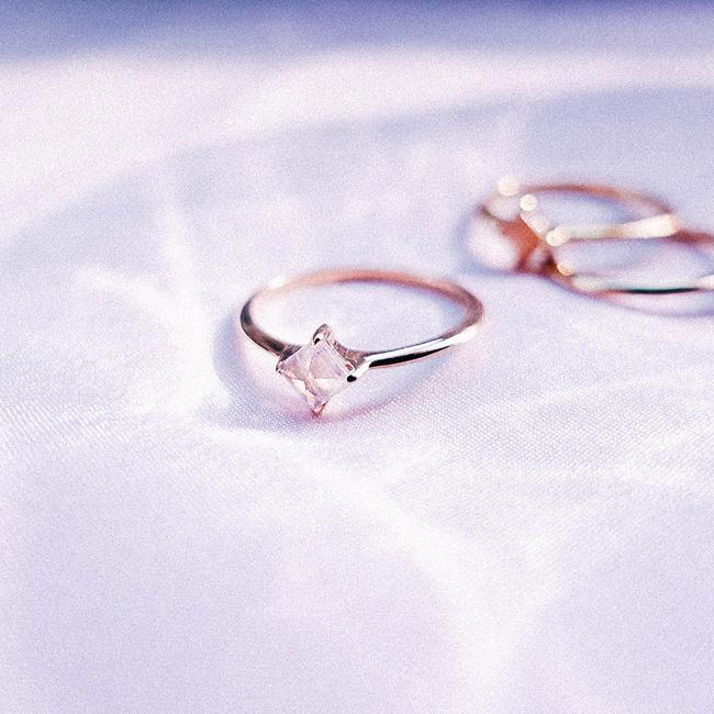 [Silver 925] Rainbow Moonstone Square Ring