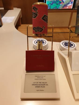 이런 상품 어때요? 플로라이쿠 슬리핑 온 더 루프 오 드 퍼퓸 50ml