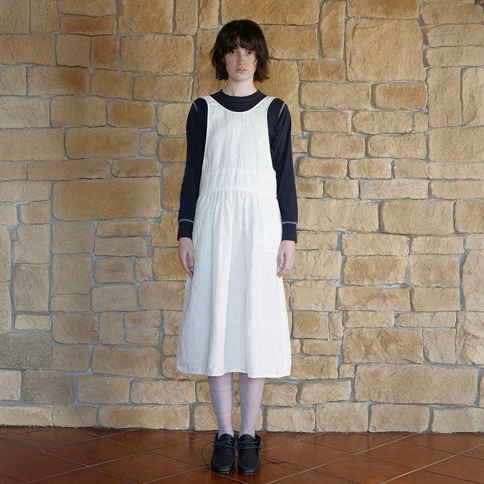 Via Cordelia apron long onepiece (White)